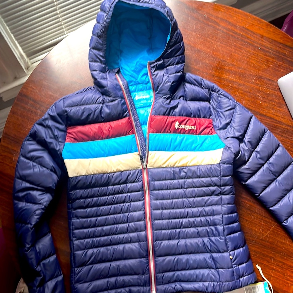 Fuego Hooded Down Jacket - Women's small